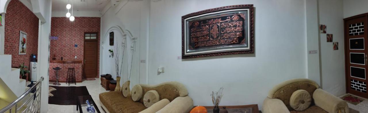 Kana Hasya Homestay "Rumoh Jamee" Meulaboh Dış mekan fotoğraf