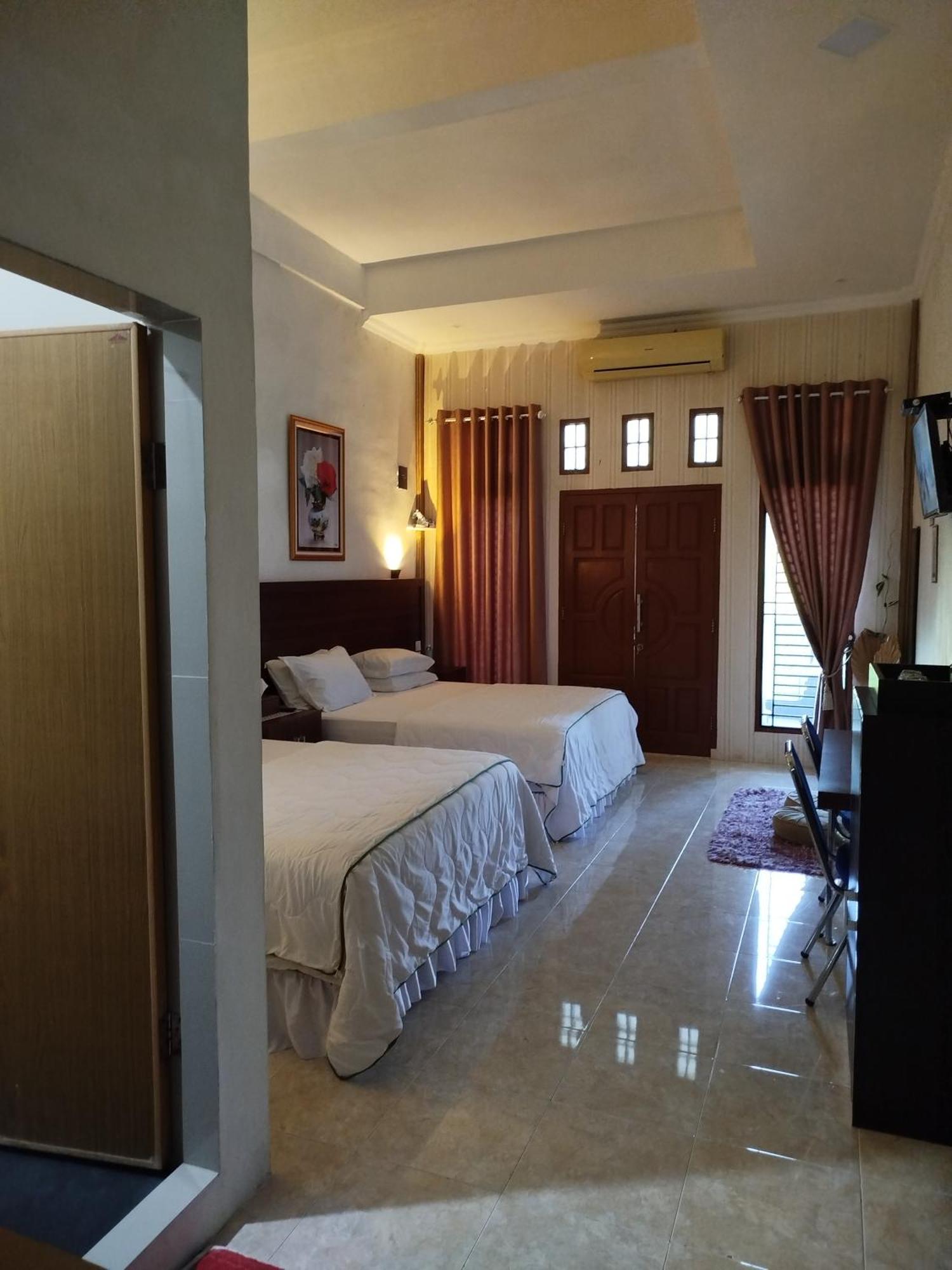 Kana Hasya Homestay "Rumoh Jamee" Meulaboh Dış mekan fotoğraf